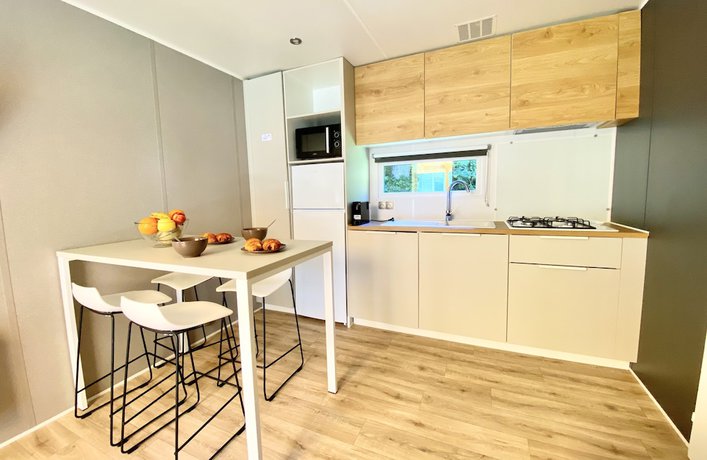 Imagen de la habitación del Hotel D&ocirc;me Paradise. Foto 5