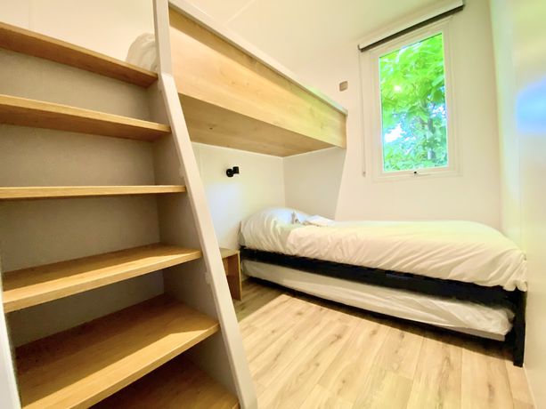 Imagen de la habitación del Hotel D&ocirc;me Paradise. Foto 12