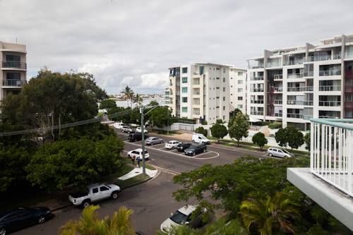 Imagen de la habitación del Hotel Dockside Mooloolaba. Foto 2
