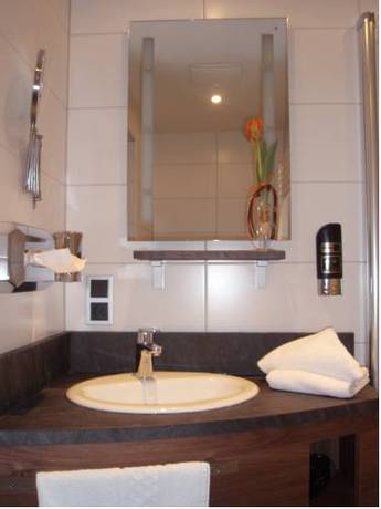Imagen de la habitación del Hotel Doctor Weinstube. Foto 12