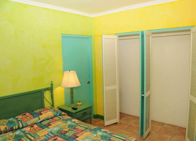 Imagen de la habitación del Hotel Doctors Cave Beach. Foto 8