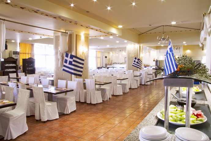 Imagen del bar/restaurante del Hotel Dodeca Sea Resort. Foto 4