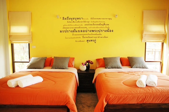 Imagen de la habitación del Hotel Doembangvilla. Foto 15