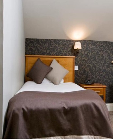 Imagen de la habitación del Hotel Dog and Bear, Lenham. Foto 6
