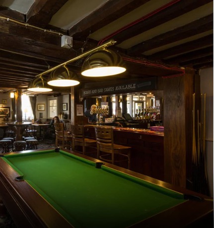 Imagen de los interiores del Hotel Dog and Bear, Lenham. Foto 20