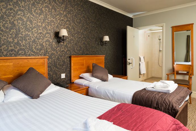 Imagen de la habitación del Hotel Dog and Bear, Lenham. Foto 19