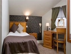Imagen de la habitación del Hotel Dog and Bear, Maidstone. Foto 8