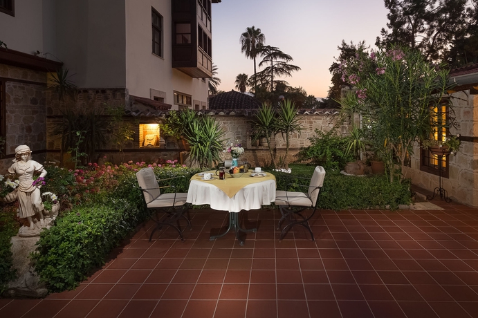 Imagen de los exteriores del Hotel Dogan Hotel By Prana Hotels and Resorts - Special Class. Foto 10