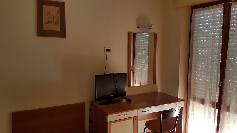 Imagen de la habitación del Hotel Dogana, Campolungo. Foto 13