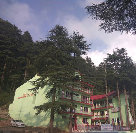 Imagen general del Hotel Dogra Residency Bar and Resturant. Foto 1
