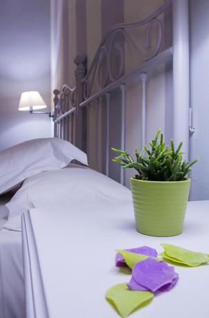 Imagen de la habitación del Hotel Doho. Foto 8