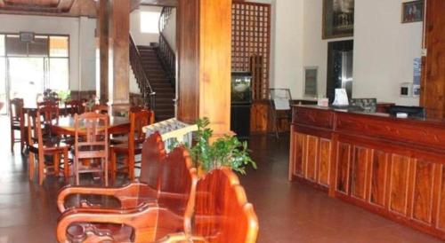 Imagen general del Hotel Dokchampa. Foto 2