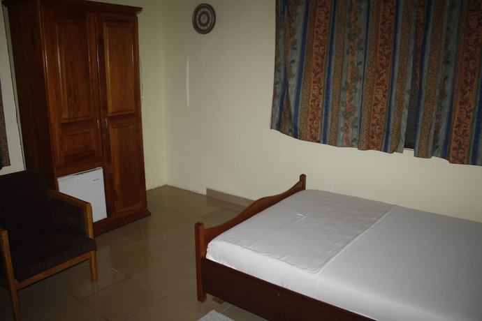 Imagen de la habitación del Hotel Dokua Royal. Foto 4