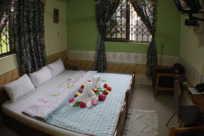 Imagen de la habitación del Hotel Dokua Royal. Foto 5
