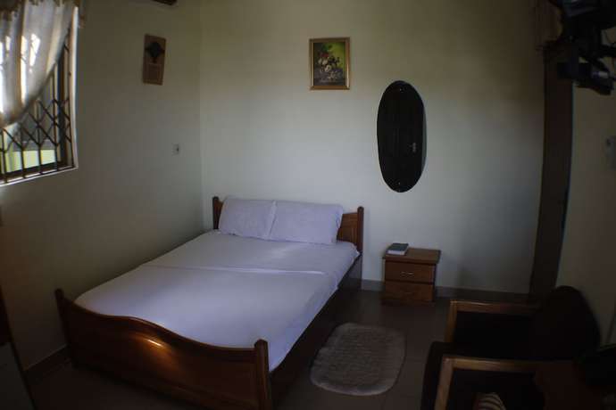Imagen de la habitación del Hotel Dokua Royal. Foto 11