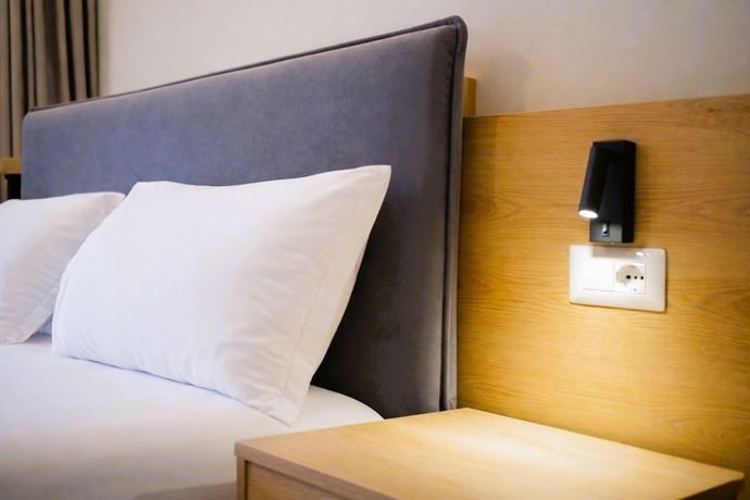Imagen de la habitación del Hotel Dolanit Village. Foto 4