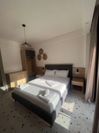Imagen de la habitación del Hotel Dolanit Village. Foto 13