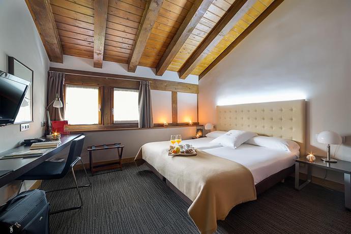 Imagen de la habitación del Hotel Dolarea. Foto 13