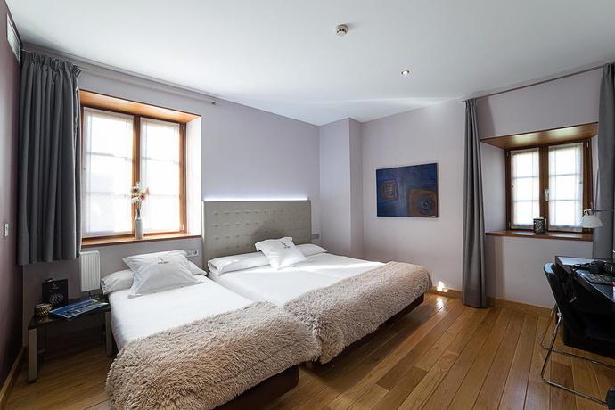 Imagen de la habitación del Hotel Dolarea. Foto 15