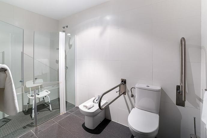 Imagen de la habitación del Hotel Dolarea. Foto 16