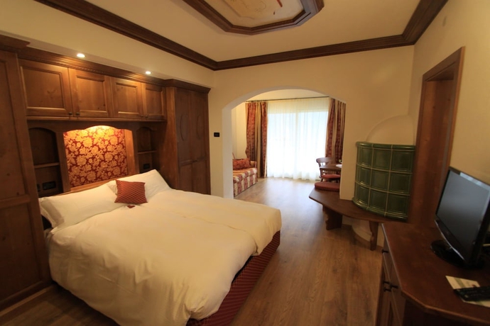 Imagen de la habitación del Hotel Dolasilla Park. Foto 6