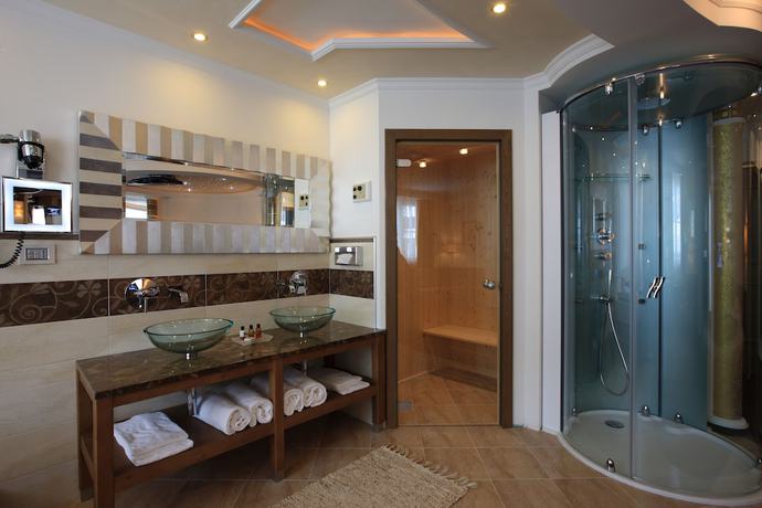 Imagen de la habitación del Hotel Dolce Avita Spa and Resort. Foto 5