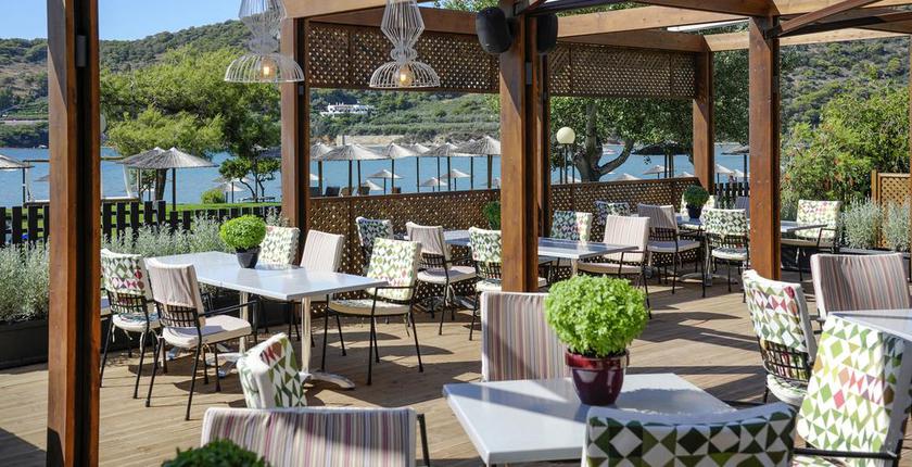 Imagen general del Hotel Dolce By Wyndham Athens Attica Riviera. Foto 2