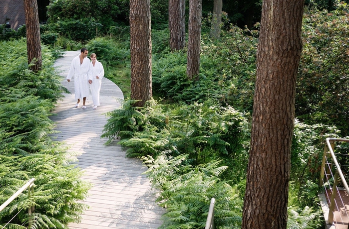 Imagen de los exteriores del Hotel Dolce By Wyndham La Hulpe Brussels. Foto 12