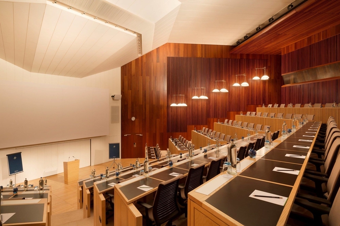 Imagen de los interiores del Hotel Dolce By Wyndham La Hulpe Brussels. Foto 15