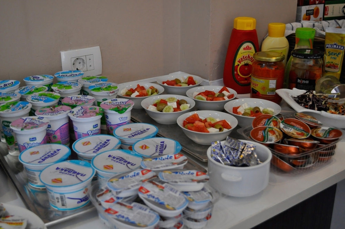 Imagen del bar/restaurante del Hotel Dolce International. Foto 3