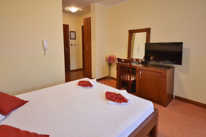 Imagen de la habitación del Hotel Dolce Vita, Budva. Foto 5