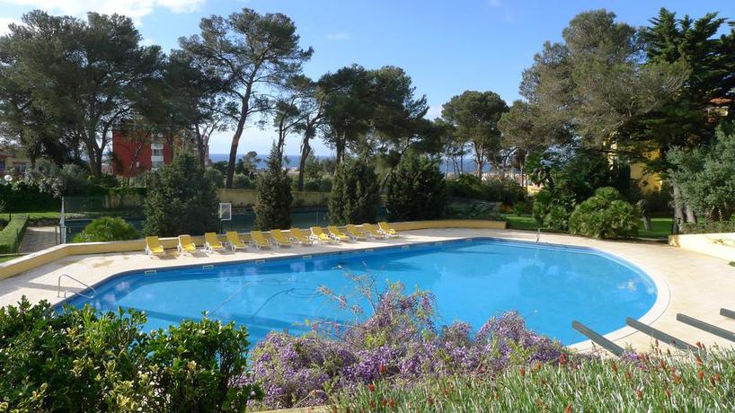 Imagen de la piscina del Hotel Dolce Vita Guesthouse. Foto 8