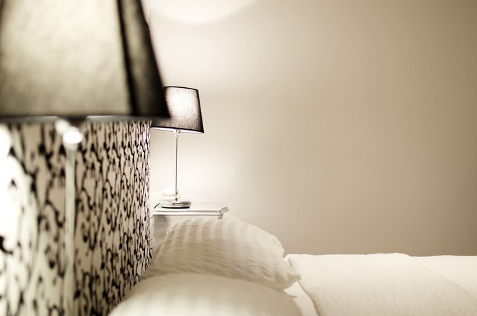 Imagen de la habitación del Hotel Dolce Vita Suites. Foto 8