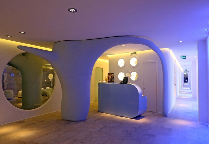 Imagen de los interiores del Hotel Dolce by Wyndham Siracusa - I Monasteri Golf & Spa. Foto 11