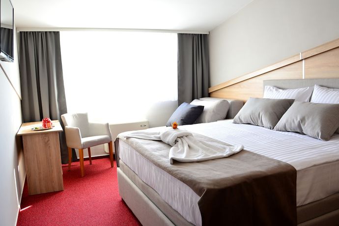 Imagen de la habitación del Hotel Dolenjc. Foto 4