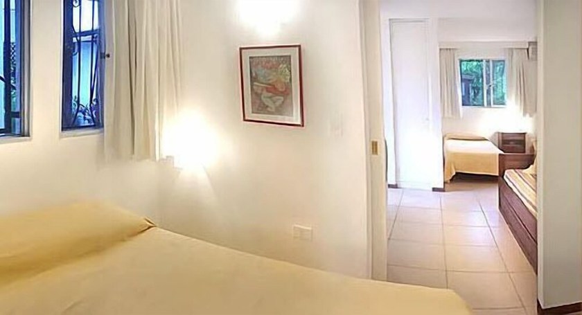 Imagen de la habitación del Hotel Dollar. Foto 17