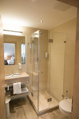 Imagen de la habitación del Hotel Dollinger. Foto 7