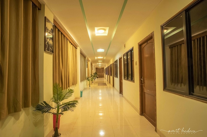 Imagen de los interiores del Hotel Dollor. Foto 11