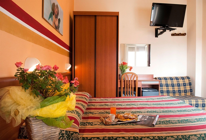 Imagen de la habitación del Hotel Dolly. Foto 7