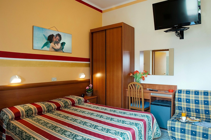 Imagen de la habitación del Hotel Dolly. Foto 9