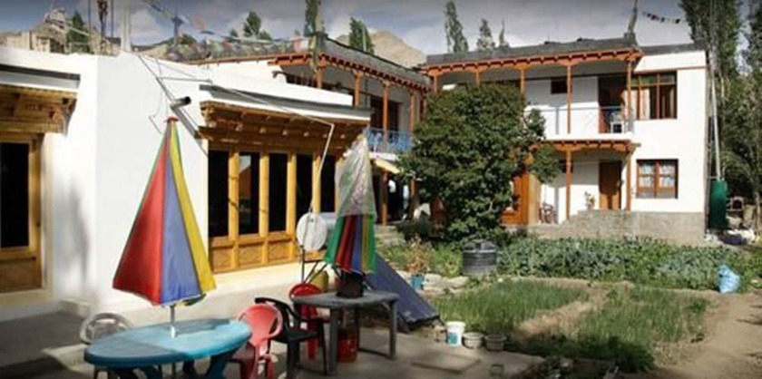 Imagen de los exteriores del Hotel Dolma Residency. Foto 15