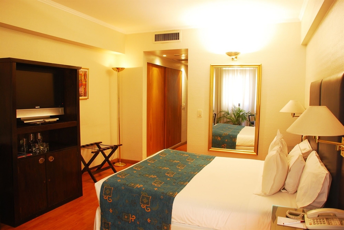 Imagen de la habitación del Hotel Dolmen. Foto 3