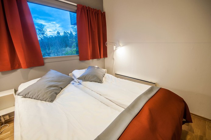 Imagen de la habitación del Hotel Dolmsundetl Hitra. Foto 13