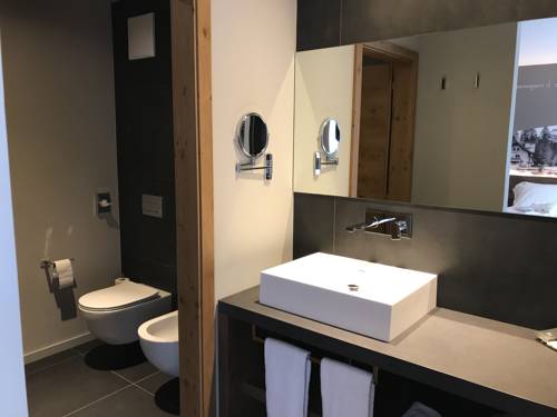 Imagen de la habitación del Hotel Dolomeet Boutique. Foto 13