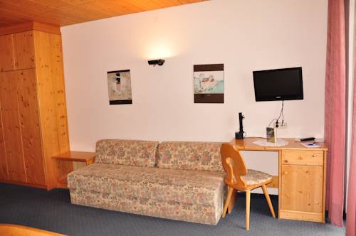 Imagen de la habitación del Hotel Dolomiten, Dobbiaco. Foto 5