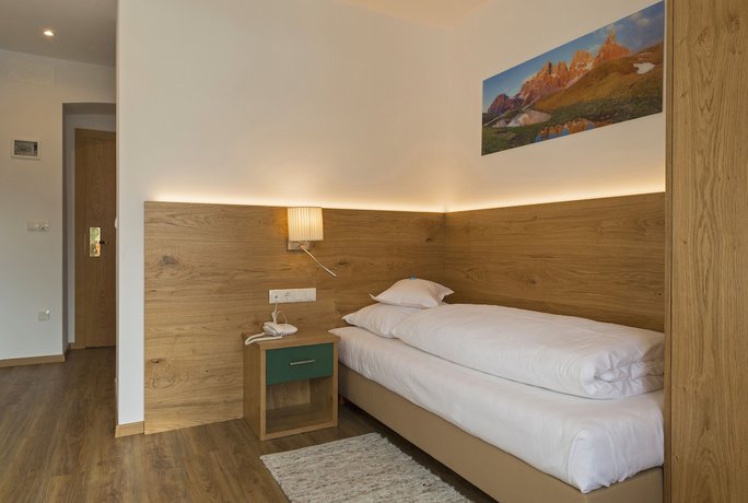 Imagen de la habitación del Hotel Dolomiten, Dobbiaco. Foto 4