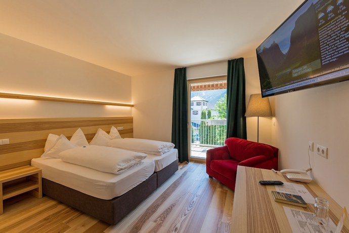 Imagen de la habitación del Hotel Dolomiten, Dobbiaco. Foto 7