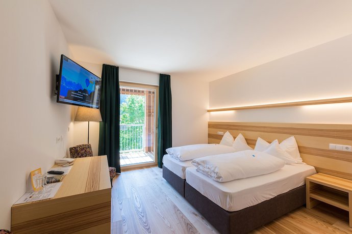 Imagen de la habitación del Hotel Dolomiten, Dobbiaco. Foto 16
