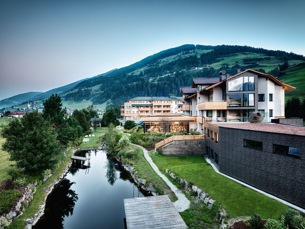 Imagen de los interiores del Hotel Dolomiten Residenz - Sporthotel Sillian. Foto 14