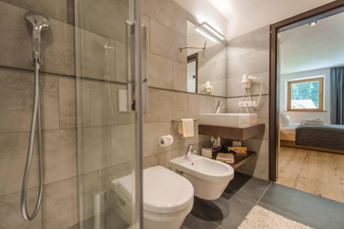 Imagen de la habitación del Hotel Dolomitenhof & Chalet Alte Post. Foto 5